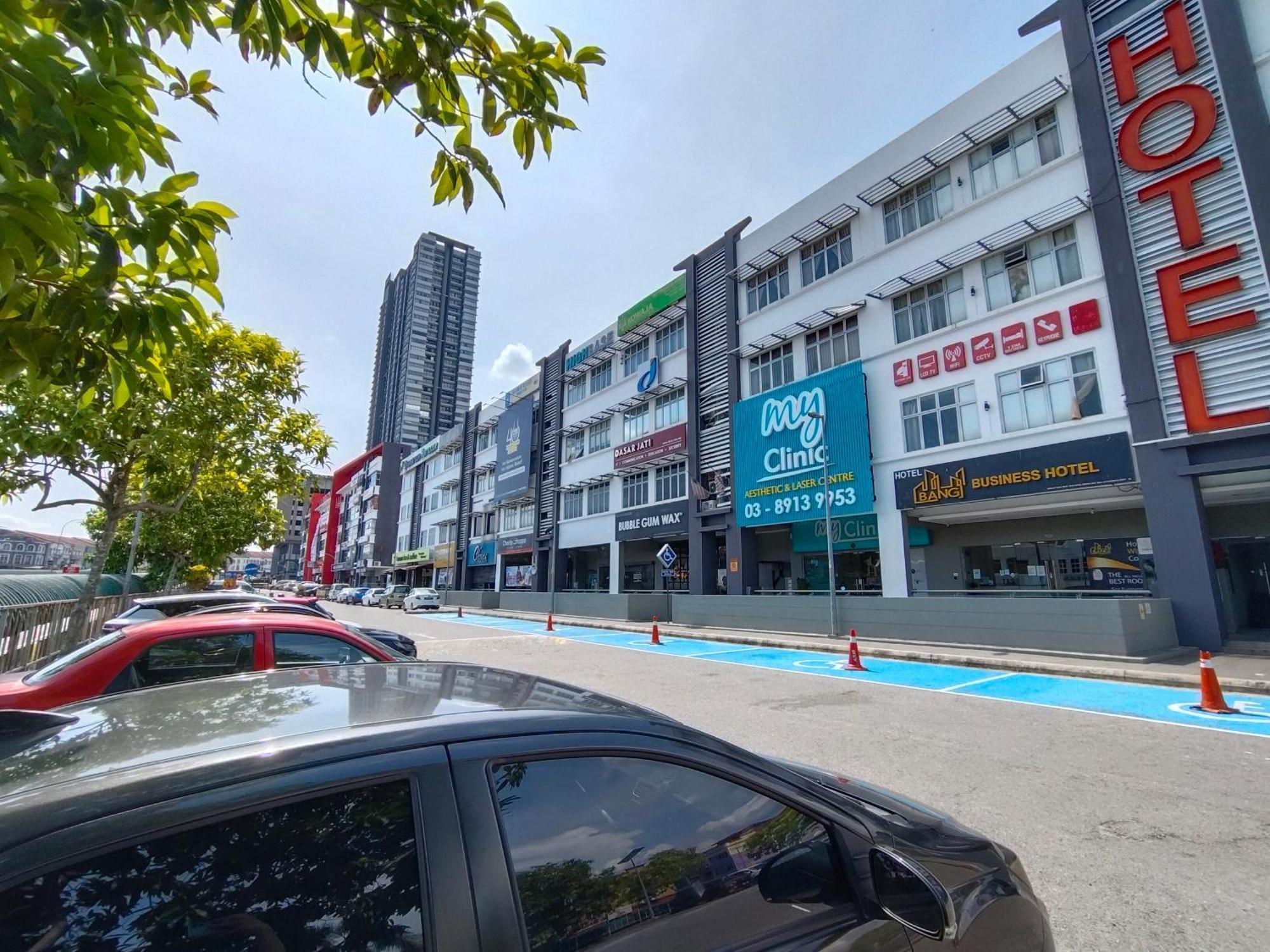 Bangi Business Hotel Bandar Baru Bangi Exterior photo